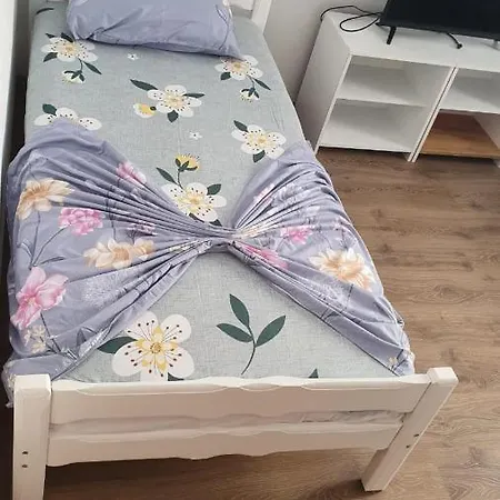 Arbi Home Pensjonat Kukes
